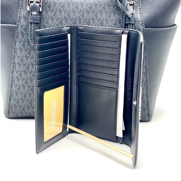 Michael Kors Charlotte Tote and Wallet Set Black - Picture 11 of 13